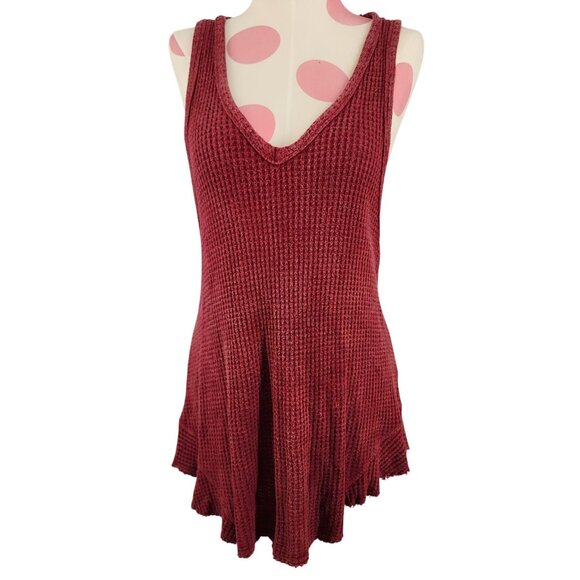 Women's Abree Maroon Waffle Knit Soft Tank Top Small Ruffle Hem V-Neck Blouse - Picture 1 of 7